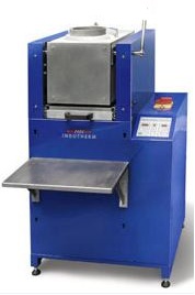 Edelmetalle einzuschmelzen – Kippofen